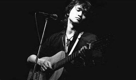 Viktor Tsoi Rock Against Censorship Concert: A Soviet Rockstar's Rebellious Roar Echoing Through Time!